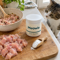 Raw cat food prep with Meowie Pure Taurine and a scoop